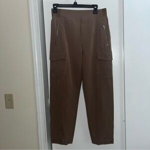 Athleta endless highrise Brown Cargo Pants 10p